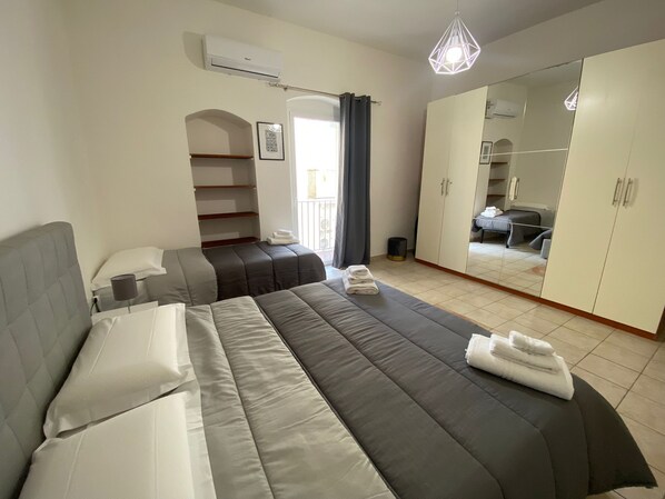 Comfort appartement | 1 slaapkamer, een strijkplank/strijkijzer, gratis wifi