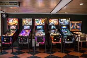 Arcade - FountainView Inn (Indianapolis)