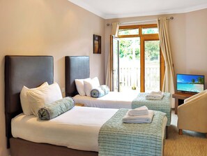 3 bedrooms, free WiFi, bed sheets
