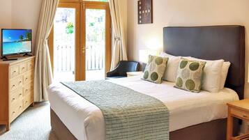3 bedrooms, free WiFi, bed sheets