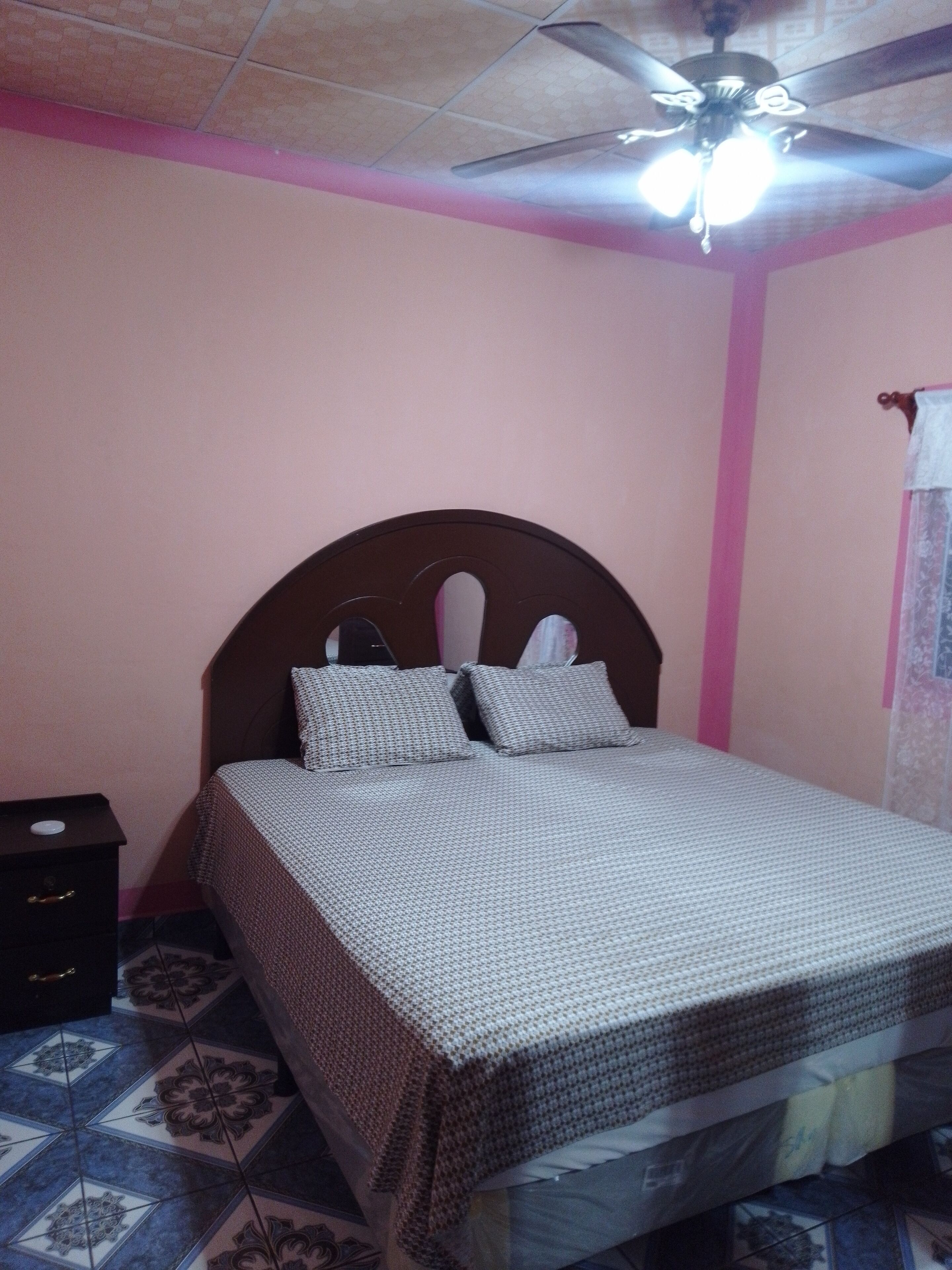 2 bedrooms, free WiFi, bed sheets, wheelchair access