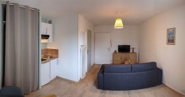 Living area - Studio Hyper Centre (Saint-Nazaire)