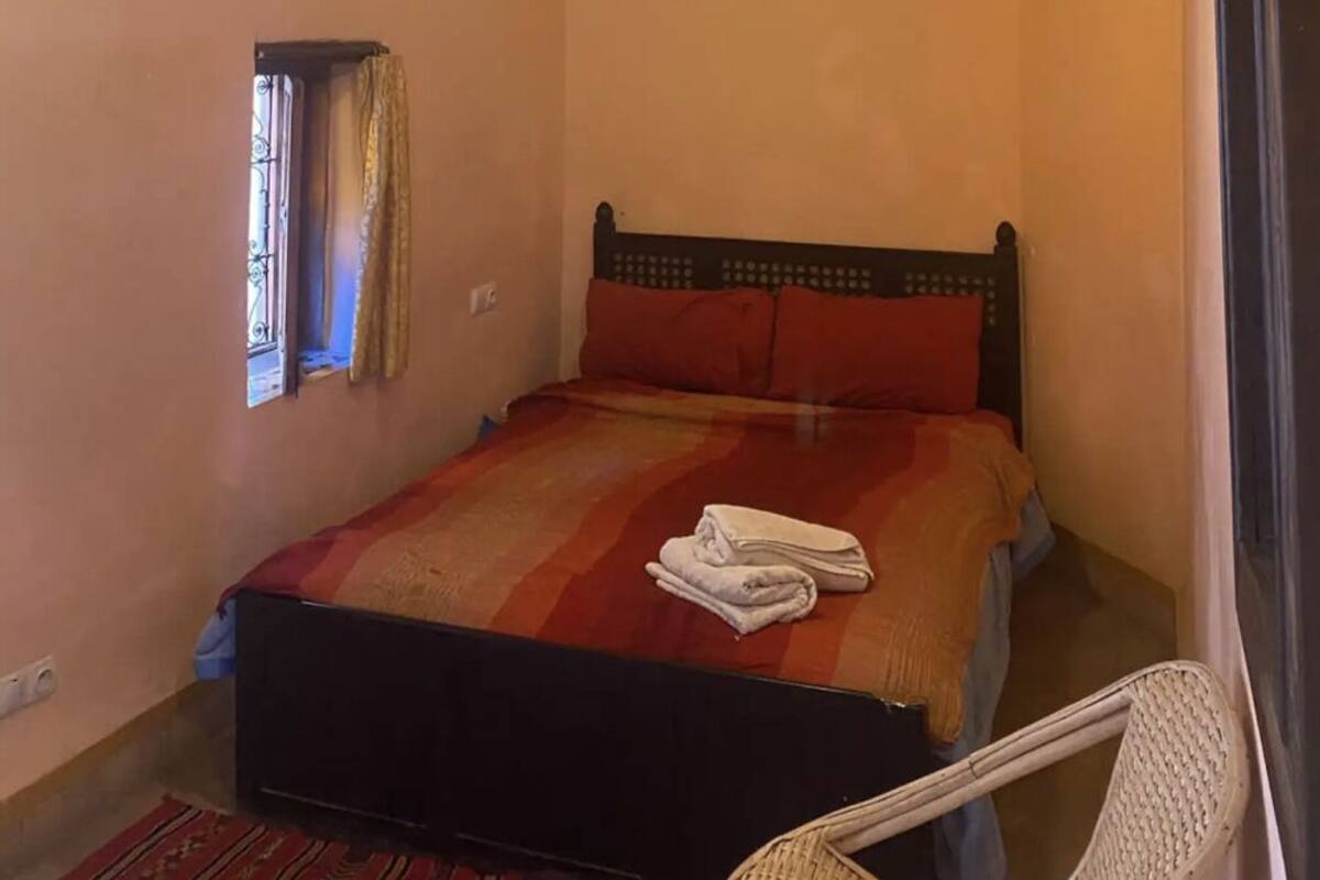 Double Room | Desk, WiFi (free)