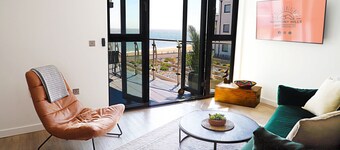 Eco Beach Front Apartment with Secure Parking