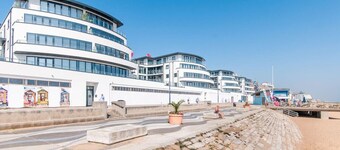 Eco Beach Front Apartment with Secure Parking