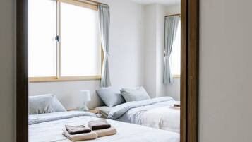 2 bedrooms, free WiFi, bed sheets