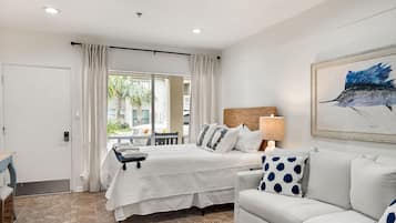 Studio, Multiple Beds