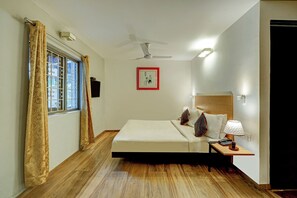 Habitación Deluxe | Ropa de cama de alta calidad y decoración personalizada 