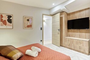 3 habitaciones, tabla de planchar con plancha y wifi gratis 