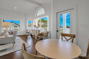 Casa, varias camas (Beechwood) | Servicio a la habitación