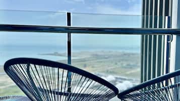 Executive Apartment, 3 Bedrooms, Sea View, Executive Level | Balcony