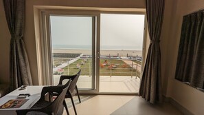 Titanium | Soundproofing, bed sheets - PARTH KING BEACH RESORT (Kanthi)