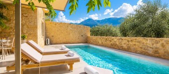 Villa  Castillo Ena - Three Bedroom Villa, Sleeps 6