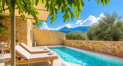 Villa Castillo Ena - Three Bedroom Villa, Sleeps 6