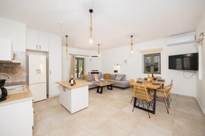 TV, fireplace - Villa  Castillo Ena - Three Bedroom Villa, Sleeps 6 (Agios Nikolaos)