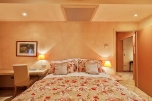 1 sovrum, strykjärn/strykbräda, wi-fi och sängkläder