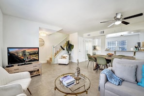 Smart TV, books, stereo