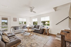 Televisión y estéreo