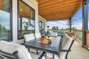 House, Multiple Beds, Pool Access (211 Garrison Rd) | Outdoor dining