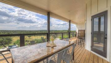 House, Multiple Beds, Pool Access (211 Garrison Rd) | Outdoor dining