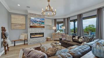 House, Multiple Beds, Pool Access (211 Garrison Rd) | Living area | Fireplace