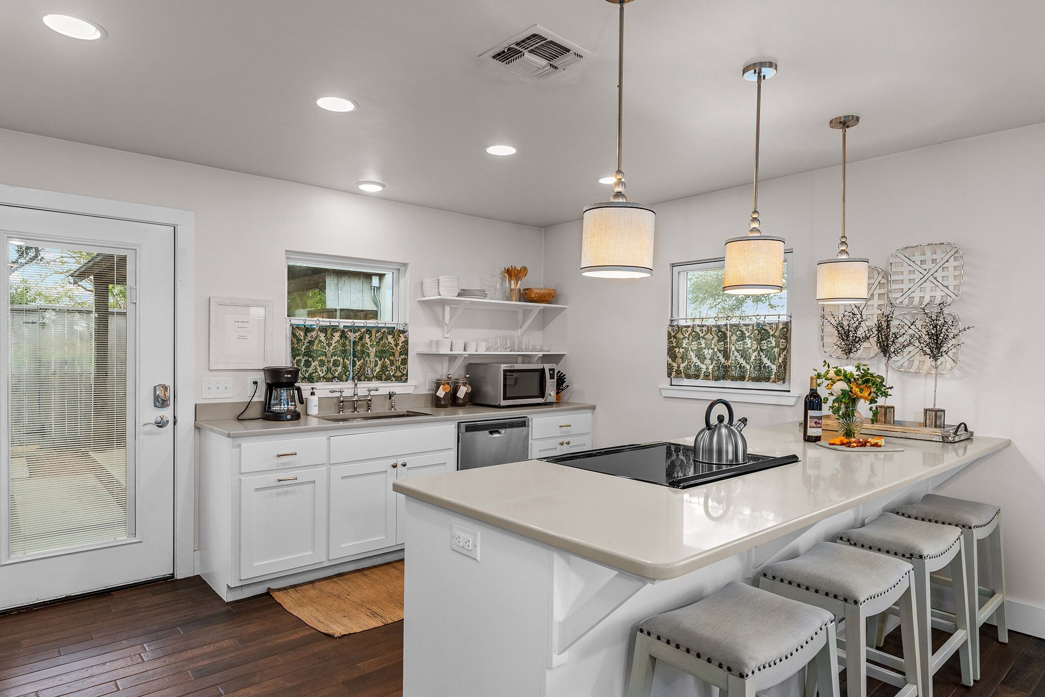 Casa, varias camas, hidromasaje | Cocina privada | Refrigerador, microondas, horno y parrilla de estufa 