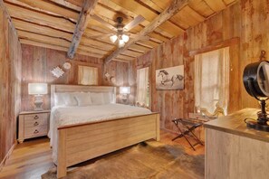 House, 1 King Bed, Patio (3503 RM 2721- Blakey) | 1 bedroom, individually decorated, individually furnished, bed sheets - Blakey at Sunset Valley Ranch (Fredericksburg)