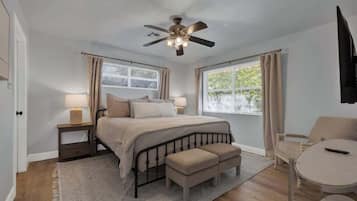 1 habitación, decoración personalizada y muebles diferentes