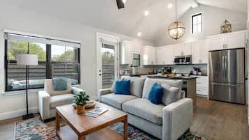 Condo, Multiple Beds, Hot Tub, Pool View | Living area | TV