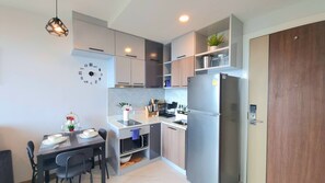 Fridge, microwave, stovetop, toaster