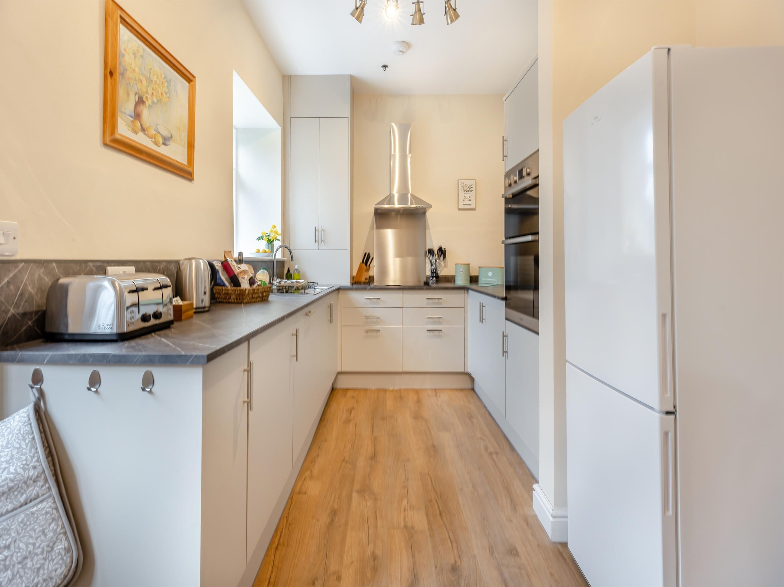 غسالة أطباق، كرسي للأطفال