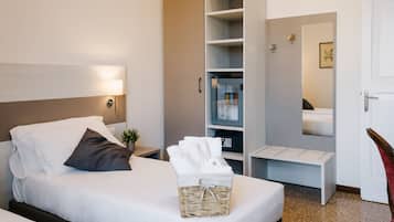 1 bedroom, minibar, in-room safe, desk