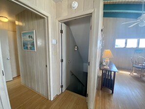 Interior - Hot TUB & Pet Friendly, Ocean Front, Covered Decks! (Emerald Isle)