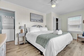 4 bedrooms, iron/ironing board, WiFi, bed sheets - 4BR Ocean Front - Dogs OK! (Emerald Isle)