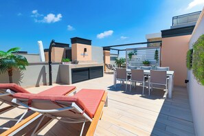 Outdoor dining - Luxe Penthouse Madreselva 62.29 (Murcia)