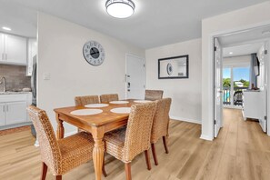 Dining - Pebble Beach C204, 3BR Condo ~ OCEAN VIEWS! (Emerald Isle)