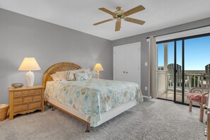 3 bedrooms, bed sheets - Pebble Beach C204, 3BR Condo ~ OCEAN VIEWS! (Emerald Isle)