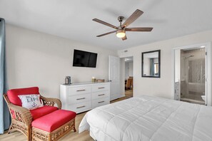 3 bedrooms, bed sheets - Pebble Beach C204, 3BR Condo ~ OCEAN VIEWS! (Emerald Isle)