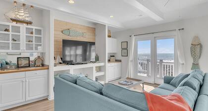 Top Level 2BR Condo - Awesome Ocean Views at Pier Pointe 1B3 West!
