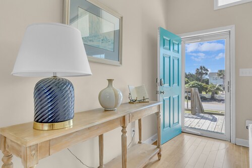 4BR Home at the Point! 2nd Row from beach