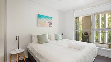 2 bedrooms, iron/ironing board, travel cot, free WiFi