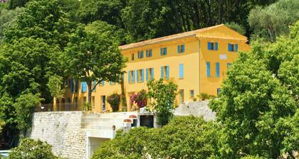 Domaine de la Cascade Parfumée