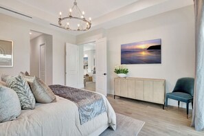 4 bedrooms, Internet, bed sheets