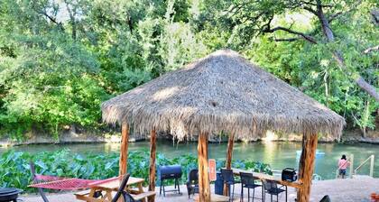 #14 Son's Rio Cibolo Safari Cabin