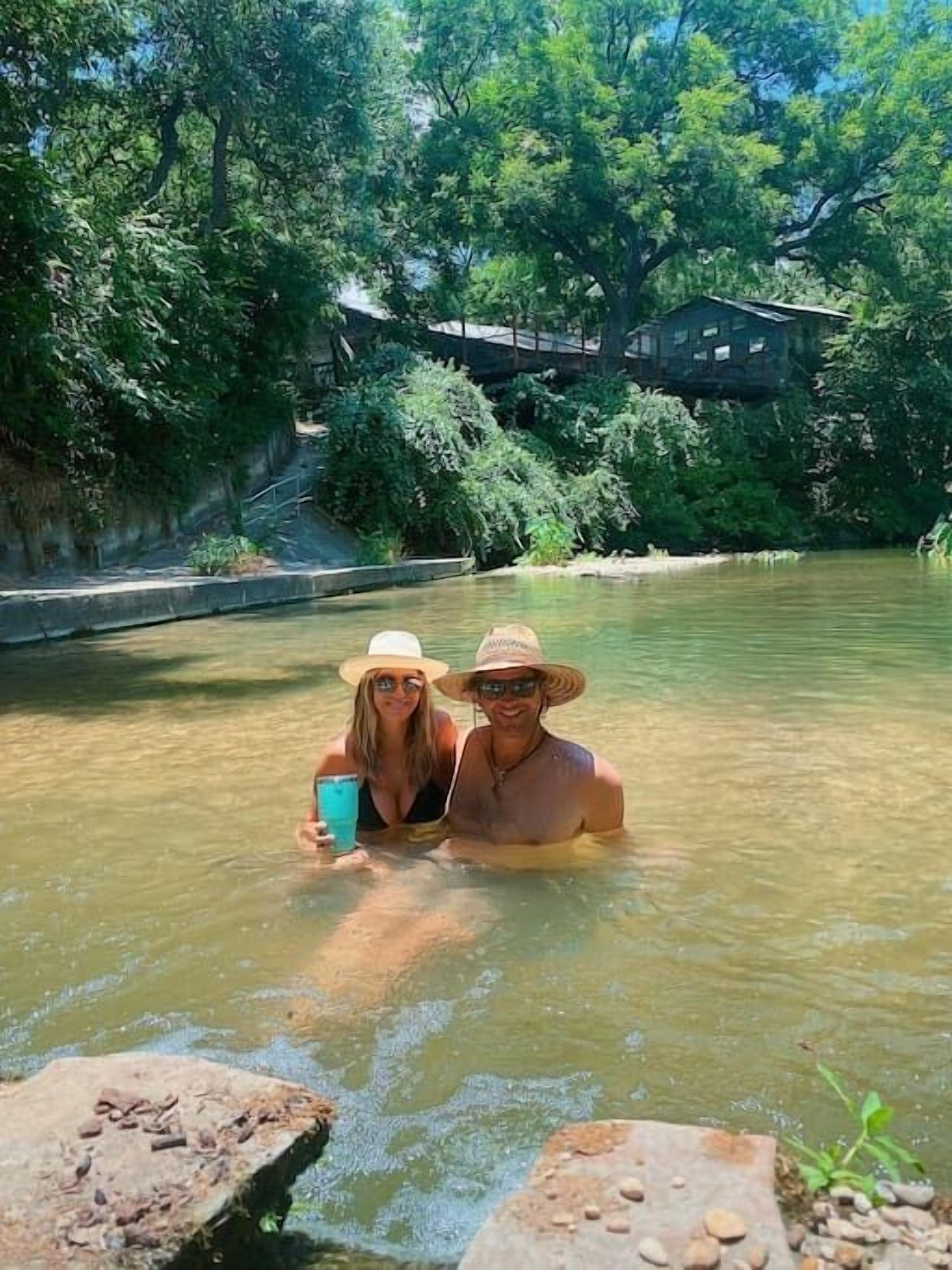 #17 Son's Rio Cibolo Safari Cabin