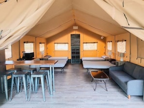 1 chambre, Wi-Fi gratuit, draps fournis