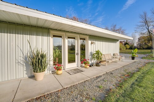 5 Mi to St Joseph River: Apartment w/ Fire Pit!