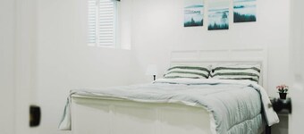 Versatile Cozy Oasis for Travelers