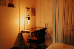 Interior - Versatile Cozy Oasis for Travelers (Waterloo)