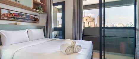 Superior Studio (454333) | 1 bedroom, desk, laptop workspace, free WiFi